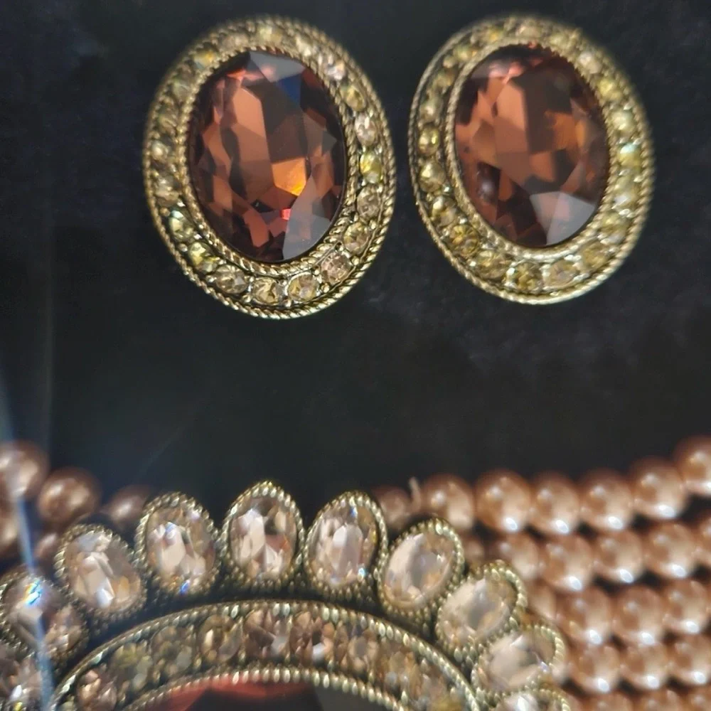 Heidi Daus Dazzling Delight Amethyst Crystal Pearl Bead Necklace with Earrings - Picture 3 of 6